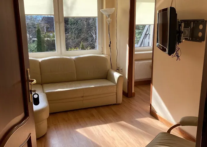 Δωμάτια σε οικογενειακή κατοικία Pohulanka